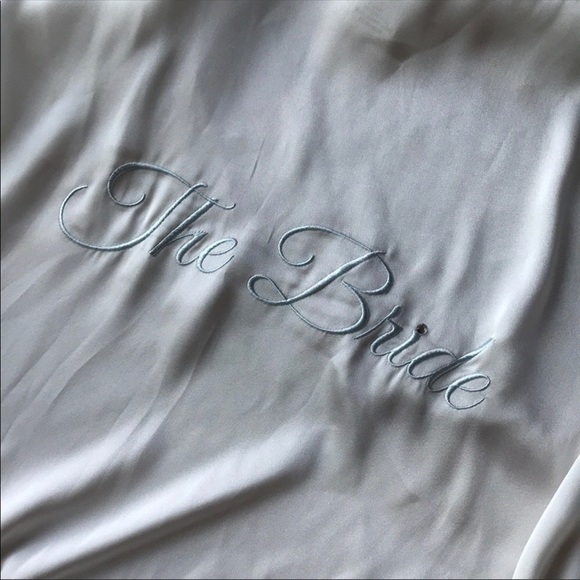 Bride Robe - Picture 3 of 4